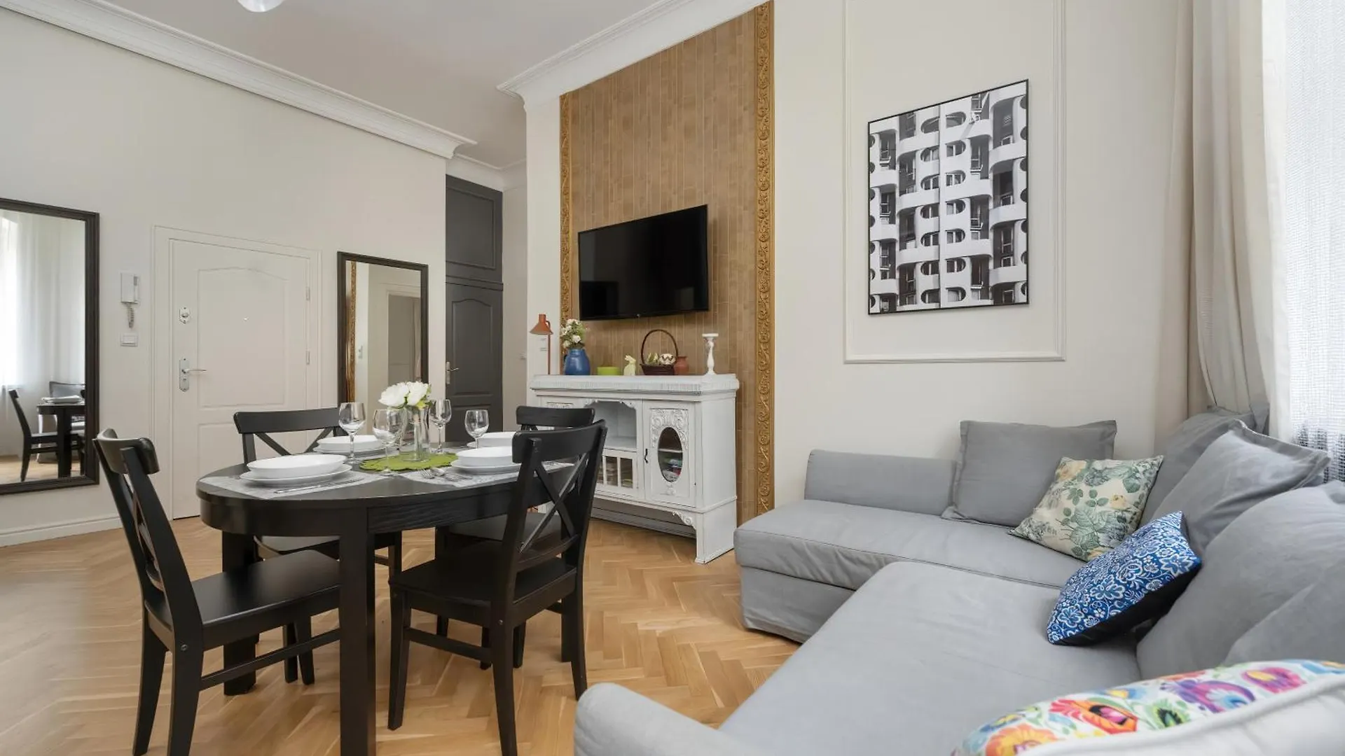 Exclusive Old Town Apartment By Noclegi Renters Vratislav